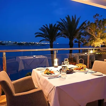 Thalassa Boutique & 5*