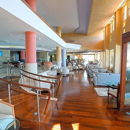 Otel Thalassa Boutique & 5*